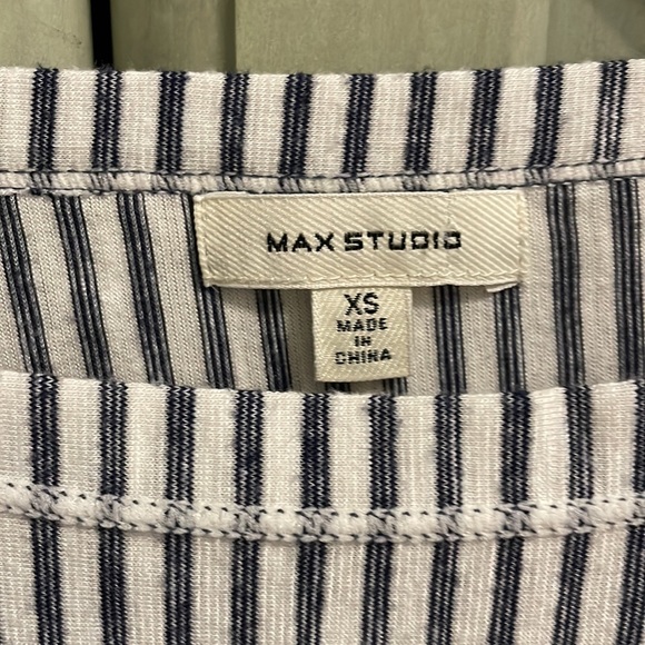 🔴Max Studio XS Nautical Striped Top - Picture 3 of 5